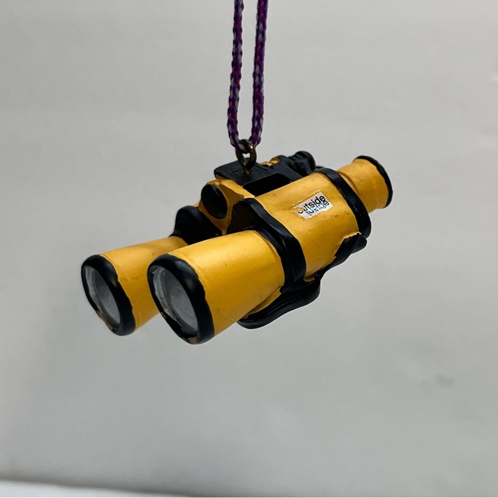 hunting‎ outdoors themed ornament binoculars yellow bird watching
